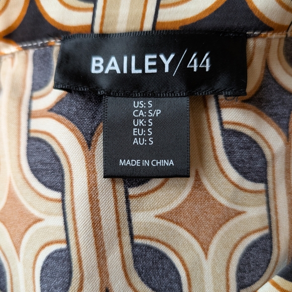 Bailey 44 Chain Print Button Down Shirt - Black and Gold - Picture 3 of 4